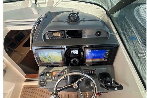 Pursuit OS 345 Offshore Yacht For Sale