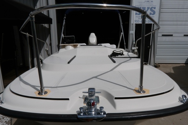 21ft Boston Whaler Yacht For Sale