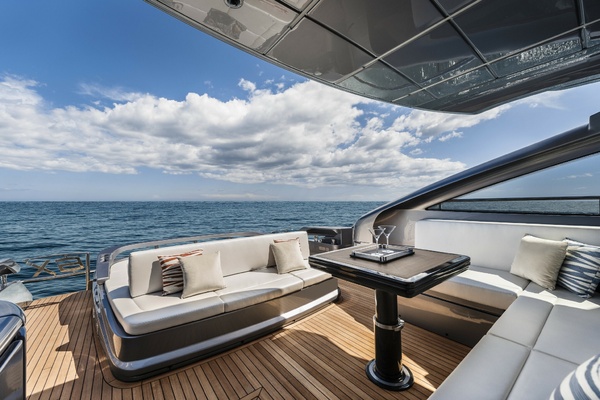 OUR TRADE 62ft Pershing Yacht For Sale