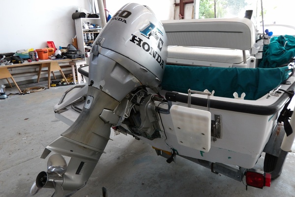 13ft Boston Whaler Yacht For Sale