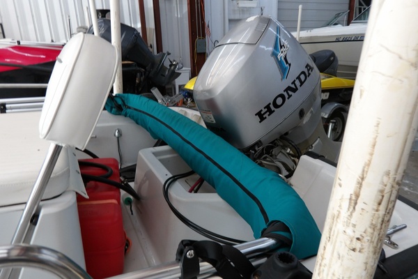 13ft Boston Whaler Yacht For Sale