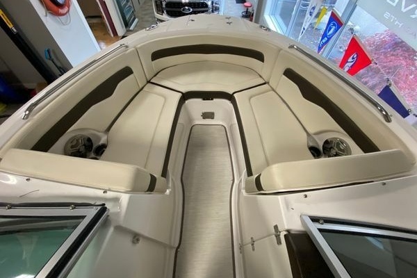 2020 Chaparral 24