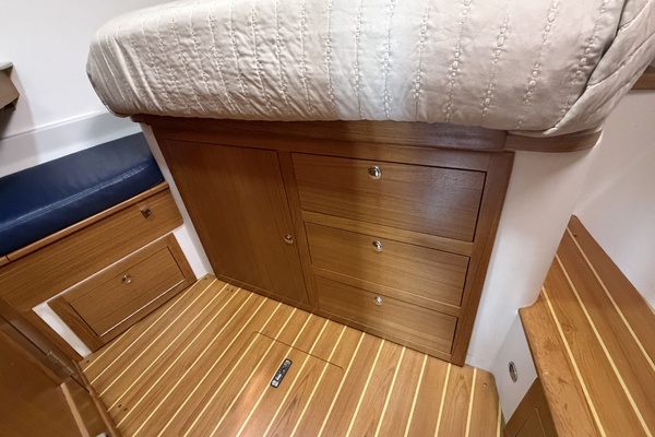 Ensenel 38ft Catalina Yacht For Sale