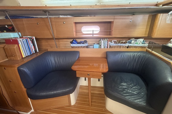 Ensenel 38ft Catalina Yacht For Sale