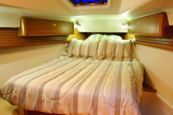 Ensenel 38ft Catalina Yacht For Sale