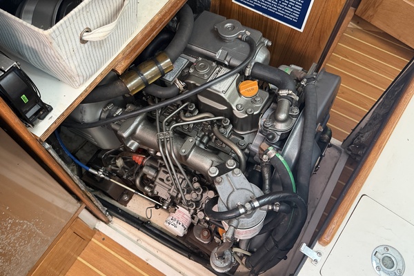 Ensenel 38ft Catalina Yacht For Sale