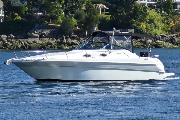 CHEERS 27ft Sea Ray Yacht For Sale