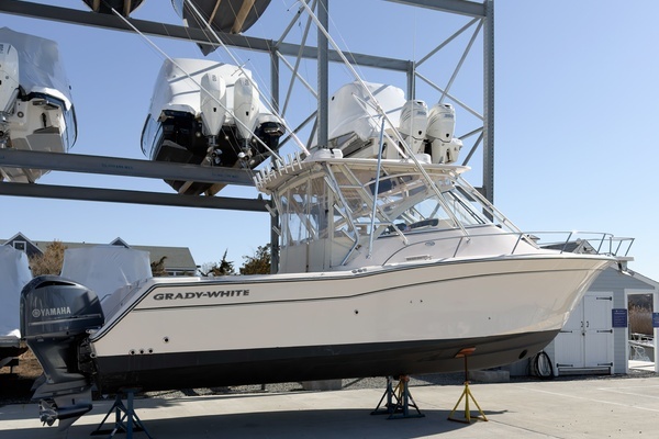 2009 Grady-White 33