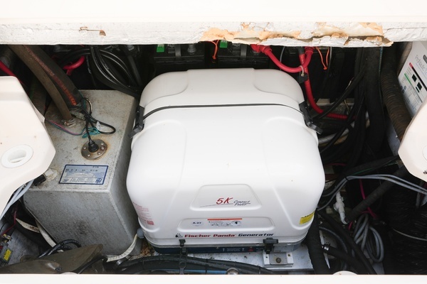 2009 Grady-White 33