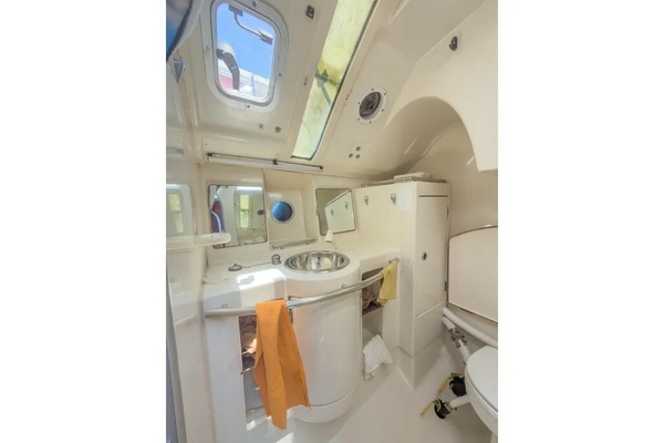 That s Not Ideal 38ft Beneteau Yacht For Sale