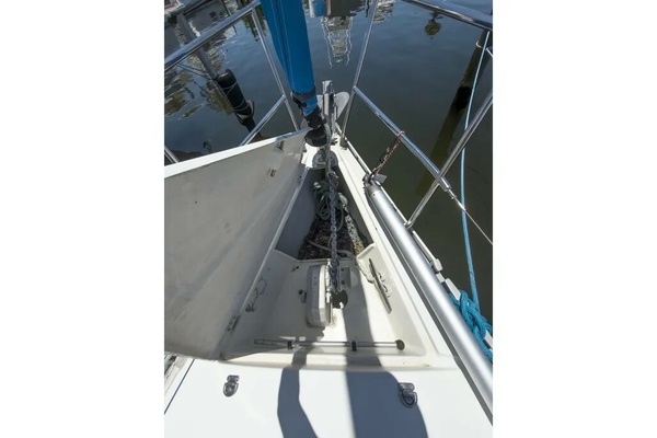 That s Not Ideal 38ft Beneteau Yacht For Sale