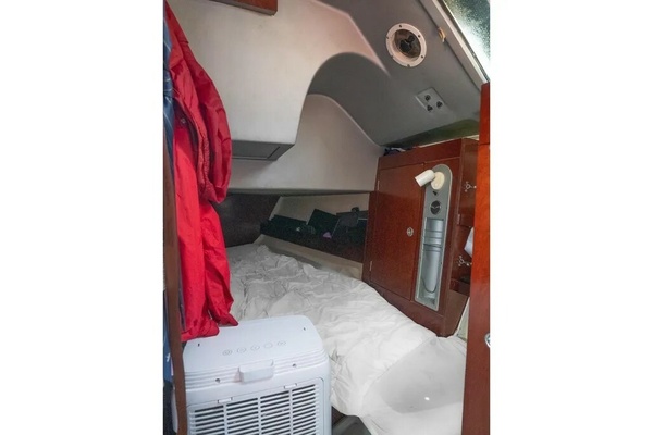That s Not Ideal 38ft Beneteau Yacht For Sale