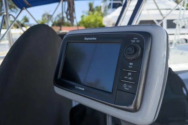 That s Not Ideal 38ft Beneteau Yacht For Sale