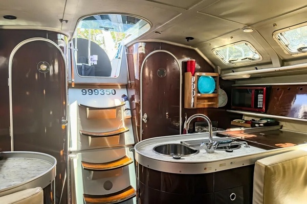 That s Not Ideal 38ft Beneteau Yacht For Sale