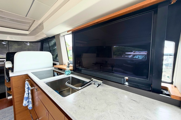 Nauti Life 48ft Tiara Yachts Yacht For Sale