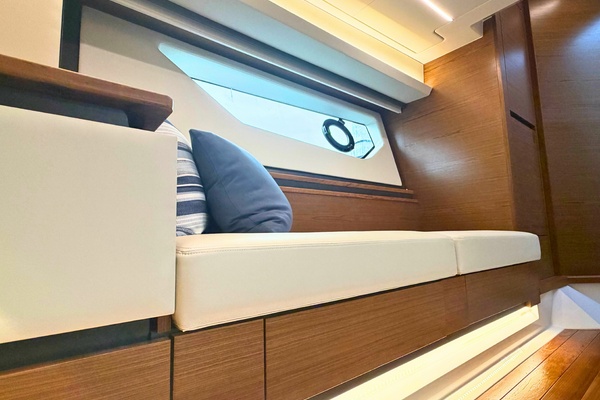 Nauti Life 48ft Tiara Yachts Yacht For Sale