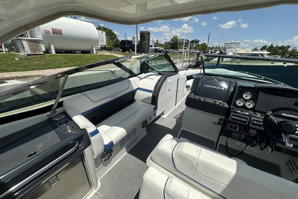 35ft Formula Yacht For Sale