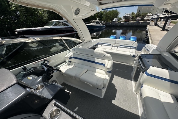 Formula 350 BR Yacht For Sale