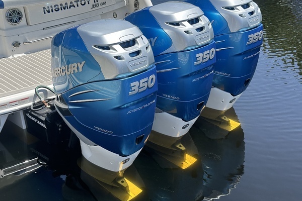 Formula 350 BR Yacht For Sale
