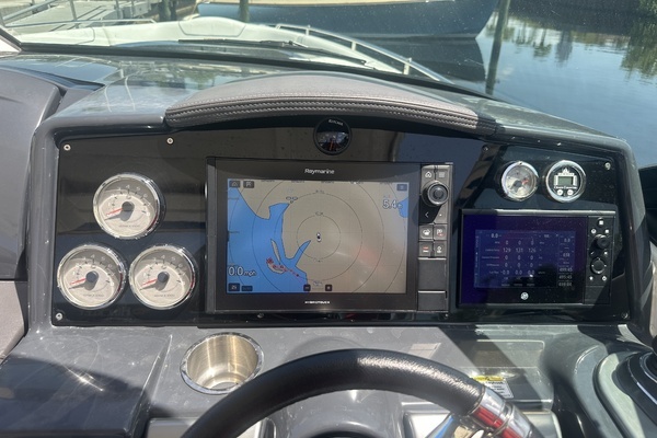 Formula 350 BR Yacht For Sale