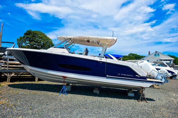 34ft Regal Yacht For Sale