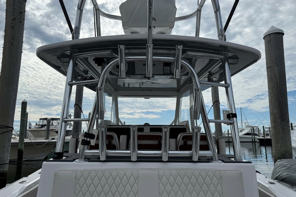 LONESOME COWBOY 39ft Front Runner Yacht For Sale