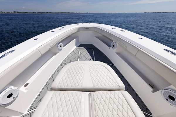 LONESOME COWBOY 39ft Front Runner Yacht For Sale