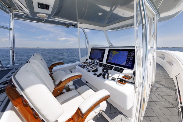 LONESOME COWBOY 39ft Front Runner Yacht For Sale