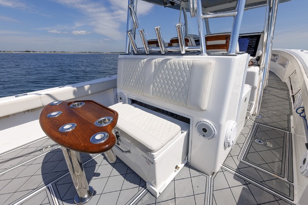 LONESOME COWBOY 39ft Front Runner Yacht For Sale