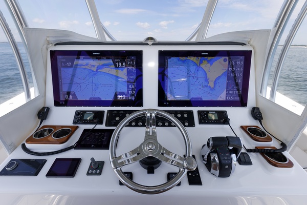LONESOME COWBOY 39ft Front Runner Yacht For Sale