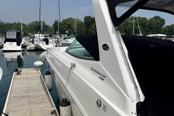 2010 Sea Ray 31