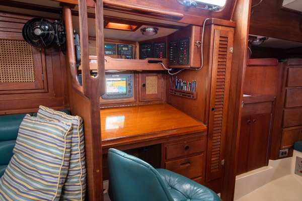 Receta 42ft Tartan Yacht For Sale