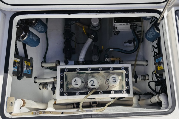 42ft Invincible Yacht For Sale