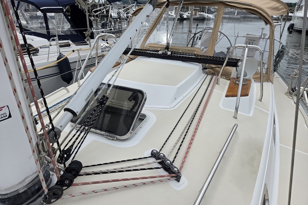 Tangent 34ft Tartan Yacht For Sale