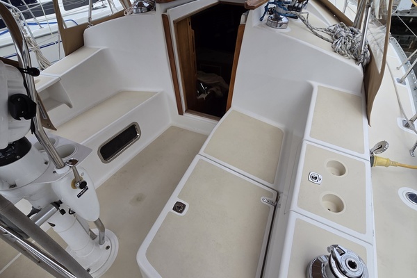 Tangent 34ft Tartan Yacht For Sale
