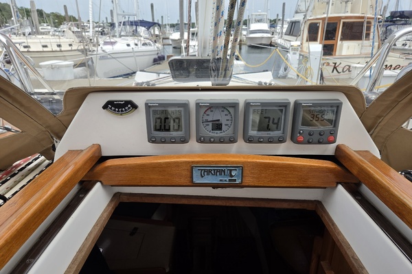 Tangent 34ft Tartan Yacht For Sale