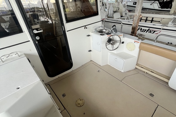 28ft Cutwater Yacht For Sale