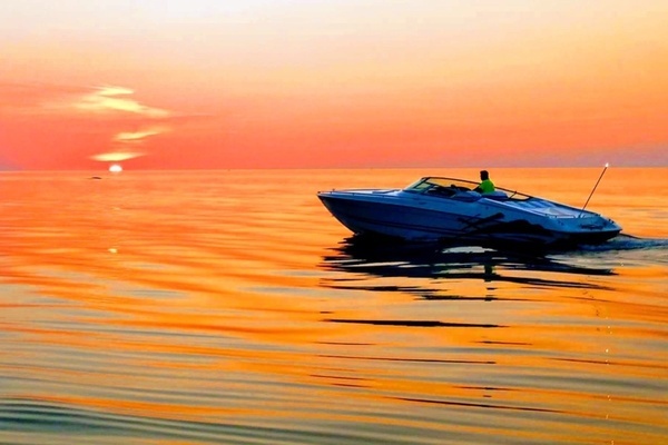 30-ft-Formula-1995-303- Holland Michigan United States  yacht for sale