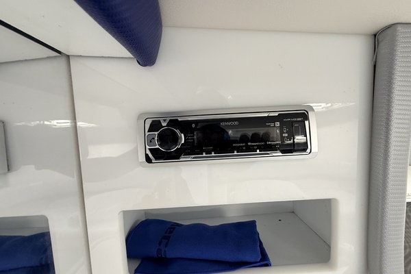 30ft Formula Yacht For Sale