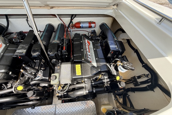 30ft Formula Yacht For Sale