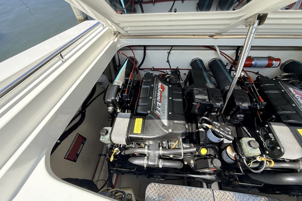 30ft Formula Yacht For Sale