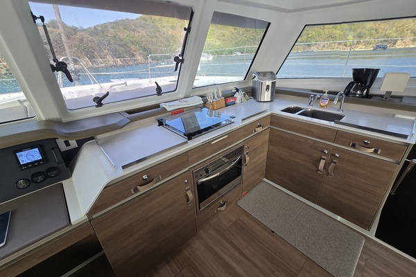 Lovely Day 40ft Bali Yacht For Sale