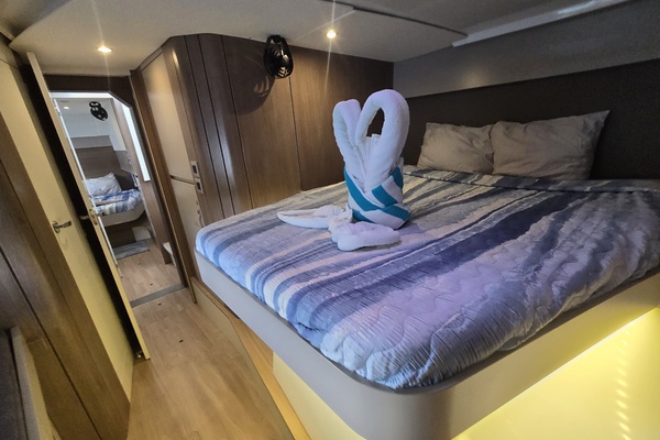 Lovely Day 40ft Bali Yacht For Sale