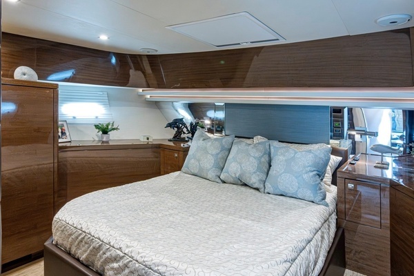 Cheoy Lee 78 Bravo Sport Motoryacht Yacht For Sale