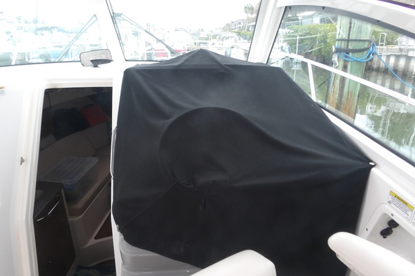 Wayward Kracken 31ft Boston Whaler Yacht For Sale
