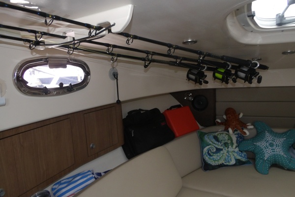 Wayward Kracken 31ft Boston Whaler Yacht For Sale