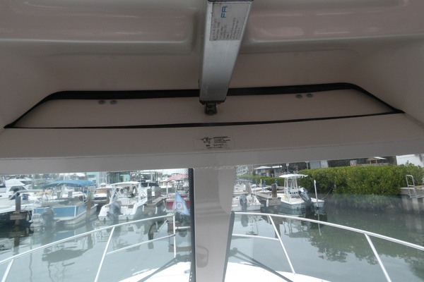 Wayward Kracken 31ft Boston Whaler Yacht For Sale