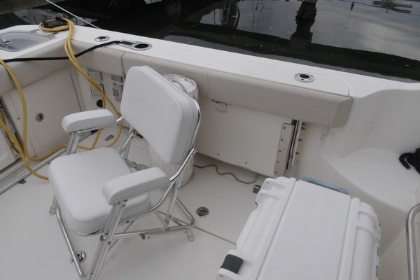Wayward Kracken 31ft Boston Whaler Yacht For Sale