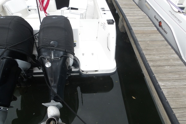 Wayward Kracken 31ft Boston Whaler Yacht For Sale