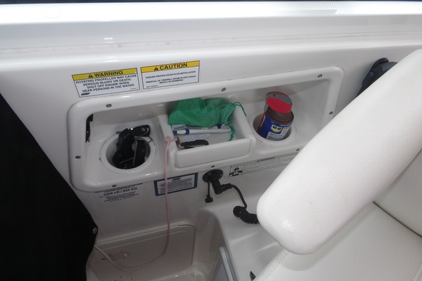 Wayward Kracken 31ft Boston Whaler Yacht For Sale